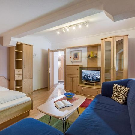 Haus Agnes Daum Apartment Хипах Екстериор снимка