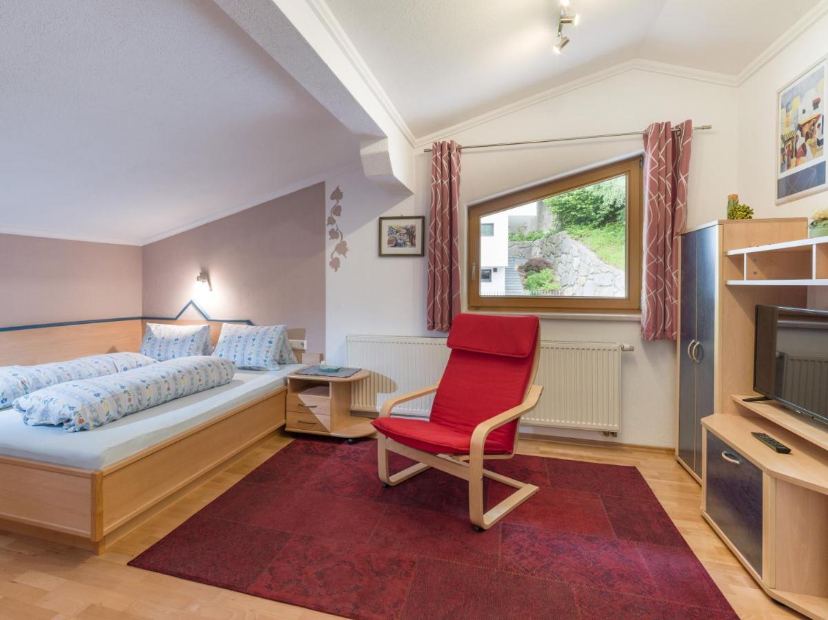 Haus Agnes Daum Apartment Хипах Екстериор снимка